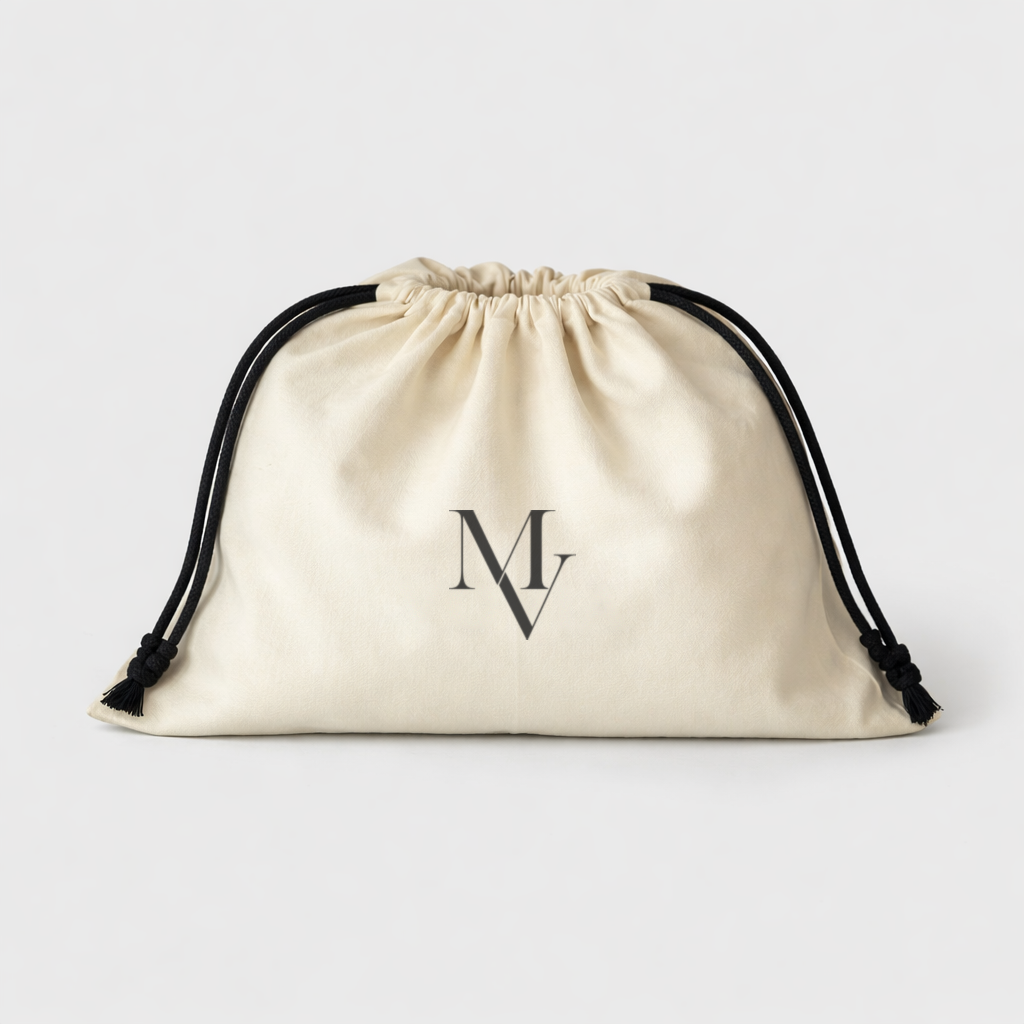 Maison Vellune dust bag with MV monogram
