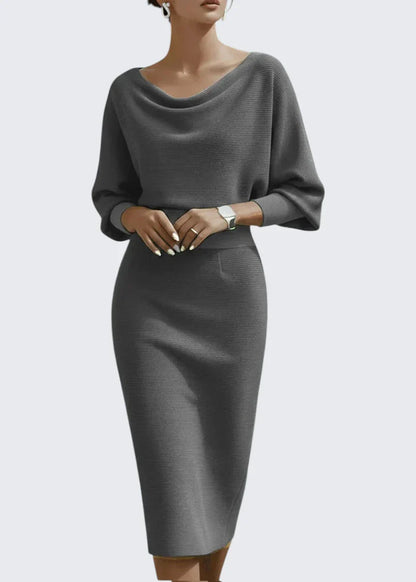 Avery | Midikleid mit Wasserfallausschnitt